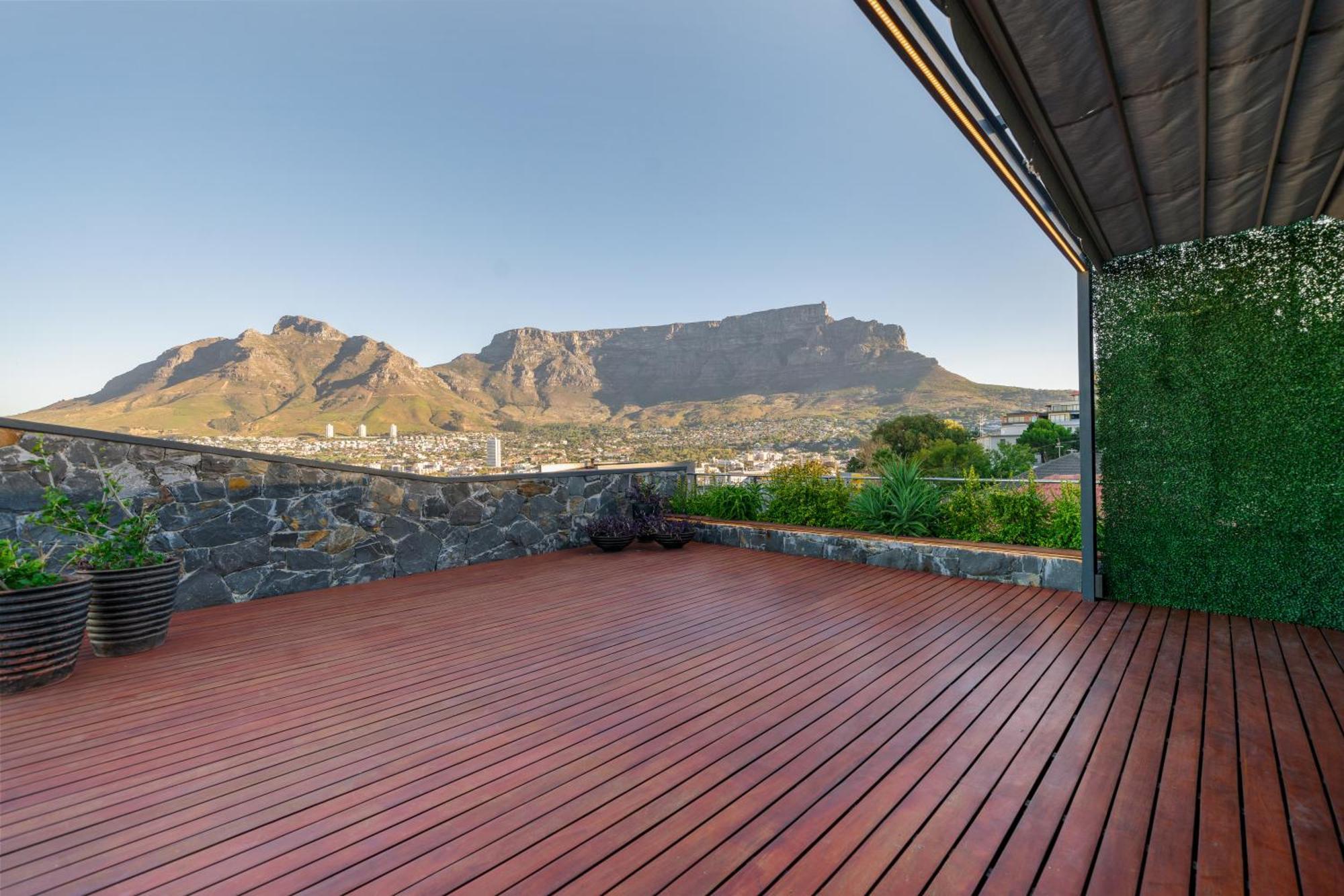 The Lookout - Panoramic 4 Bedroom House With Free Wifi And Pool Ciudad del Cabo Exterior foto